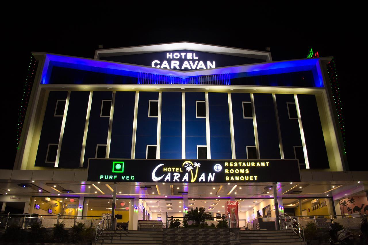 Hotel Caravan Unjha Exterior photo